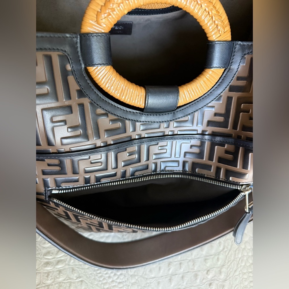 Fendi Black and Brown Tote with Iconic‎ Monogram - Picture 11 of 16